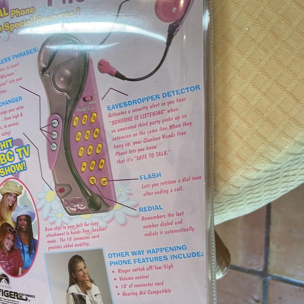 Tiger Clueless Phone